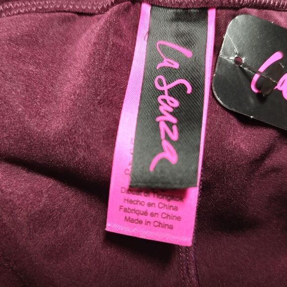 NWT La SENZA Jeweled Plunging Halter Open Back Bodysuit Wine Burgundy US… - Picture 4 of 8
